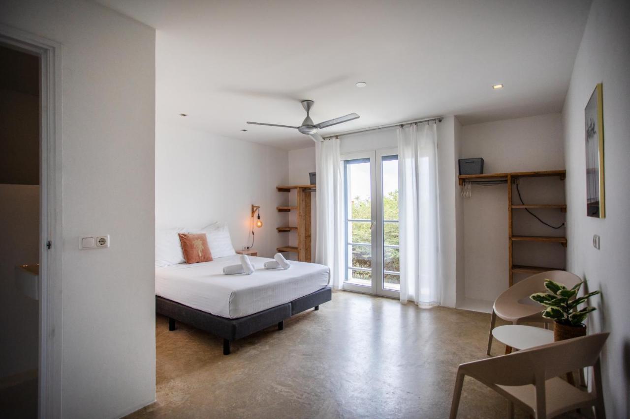 Boutique Hotel & Apartments Jt Curacao ウィレムスタッド エクステリア 写真