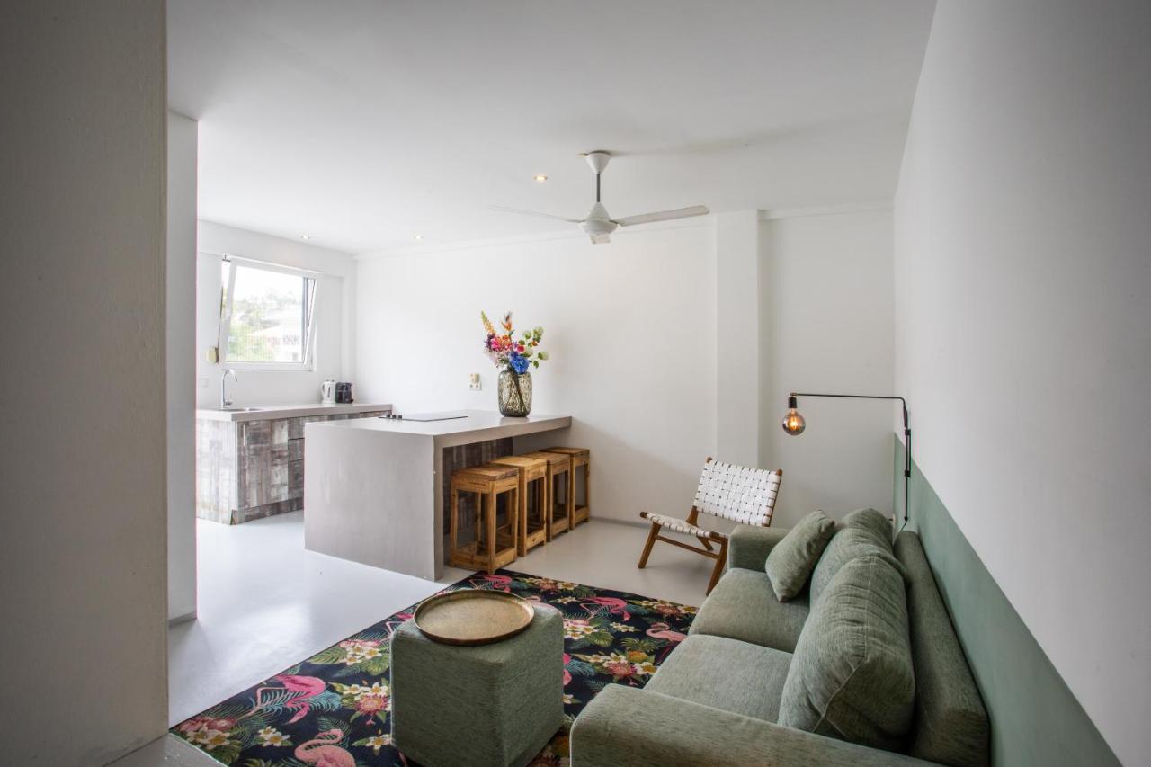 Boutique Hotel & Apartments Jt Curacao ウィレムスタッド エクステリア 写真