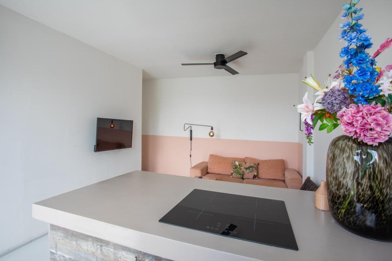 Boutique Hotel & Apartments Jt Curacao ウィレムスタッド エクステリア 写真