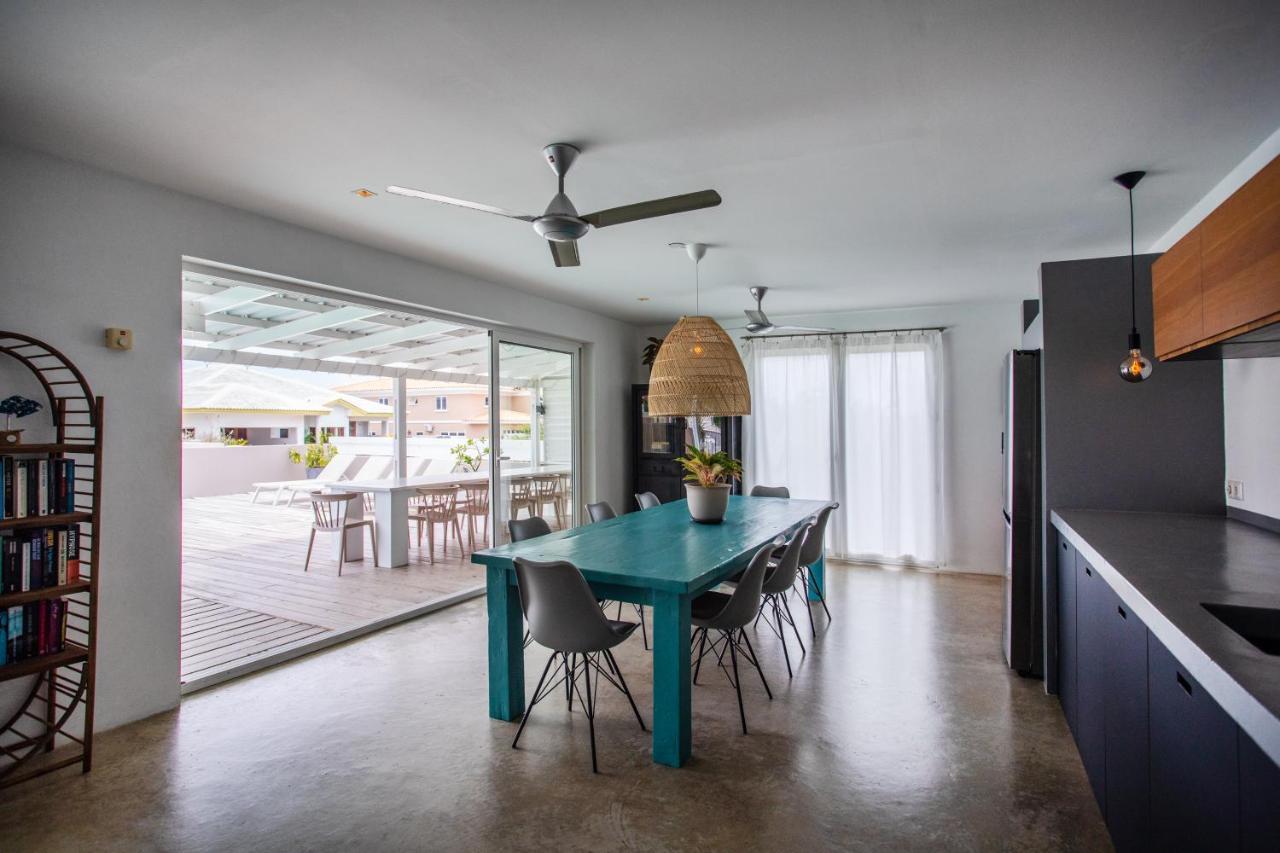 Boutique Hotel & Apartments Jt Curacao ウィレムスタッド エクステリア 写真