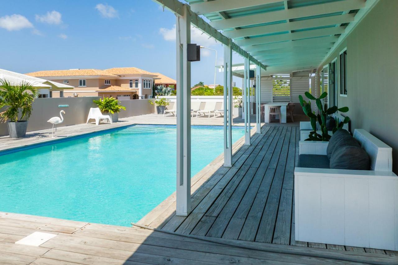 Boutique Hotel & Apartments Jt Curacao ウィレムスタッド エクステリア 写真